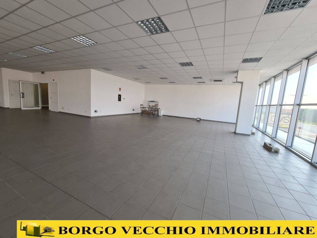 negozio in affitto a Genola