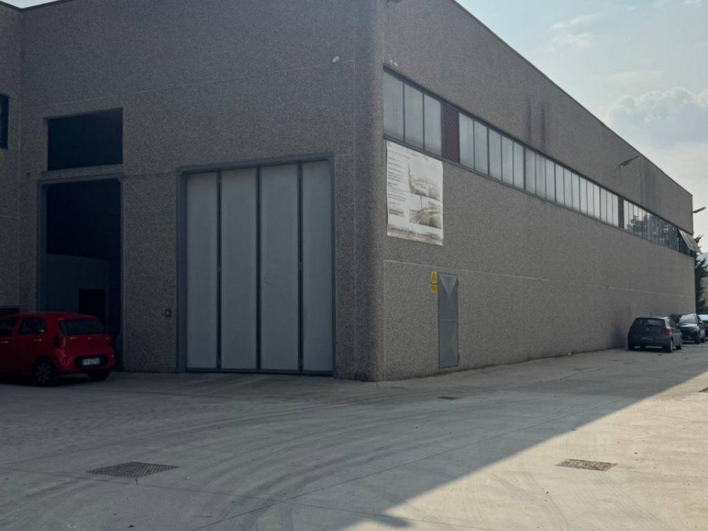 locale commerciale in affitto a Grinzane Cavour in zona Gallo