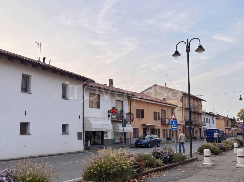 locale commerciale in affitto a Magliano Alpi