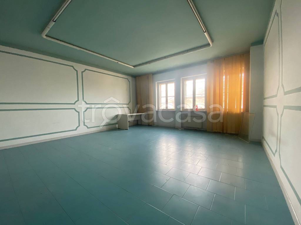 locale commerciale in affitto a Marene