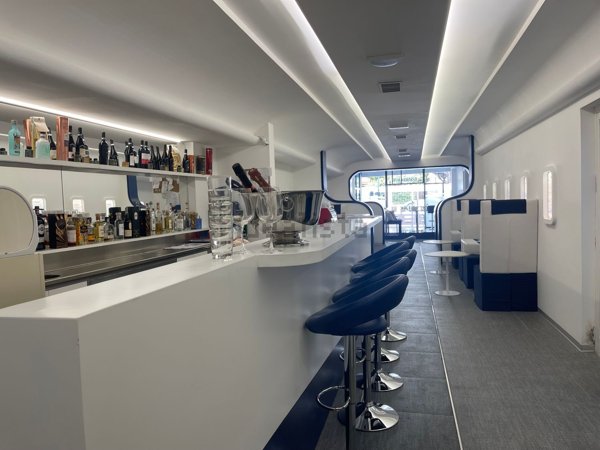 locale commerciale in affitto ad Avezzano