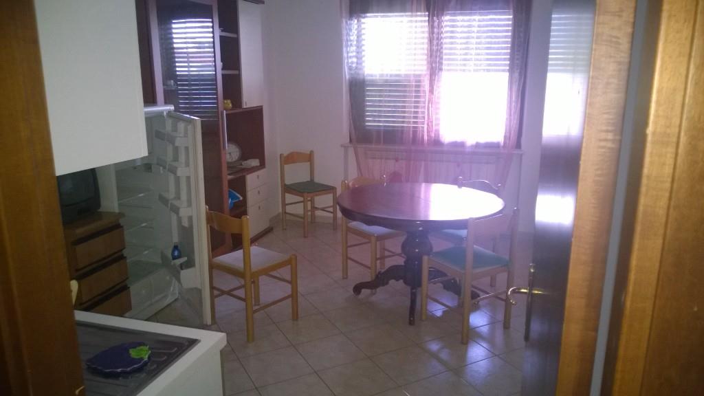 casa indipendente in affitto ad Avezzano in zona San Pelino