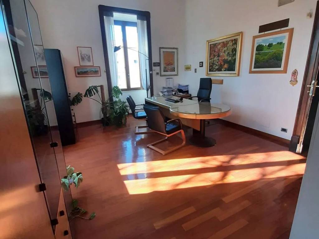 ufficio in affitto ad Avezzano
