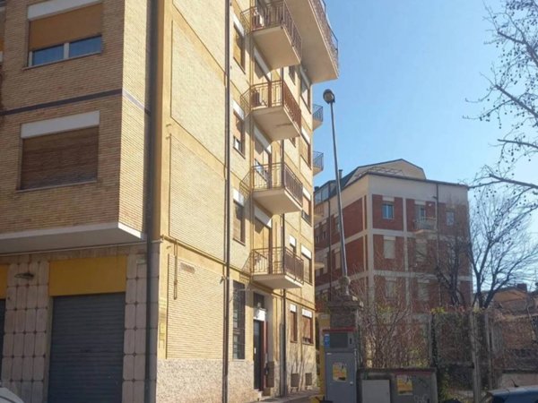 appartamento in affitto ad Avezzano