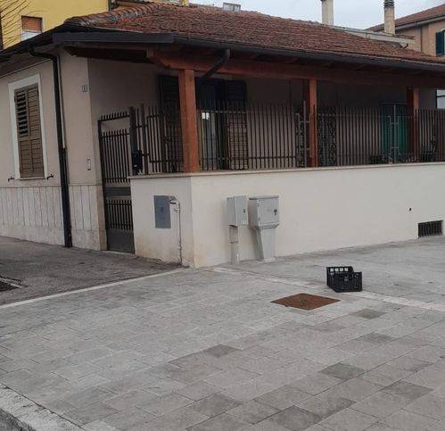 casa indipendente in affitto ad Avezzano