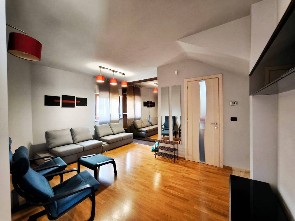 casa indipendente in affitto ad Avezzano