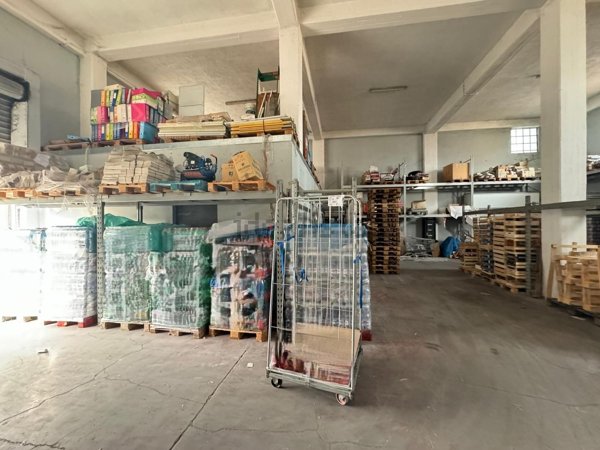 locale di sgombero in affitto ad Avezzano