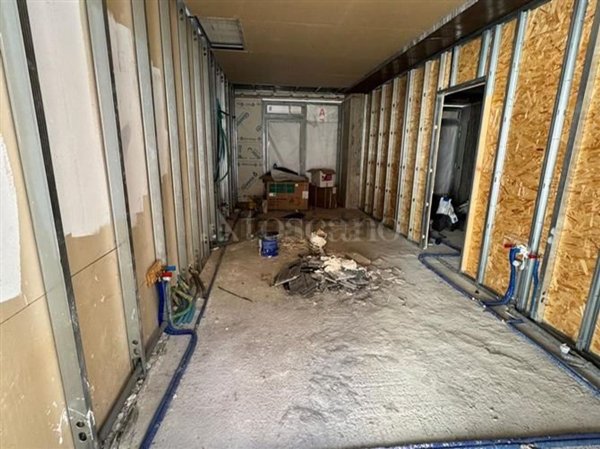 locale commerciale in affitto ad Avezzano