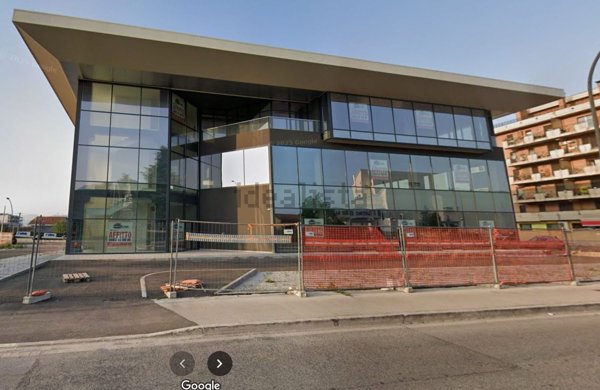 locale commerciale in affitto ad Avezzano