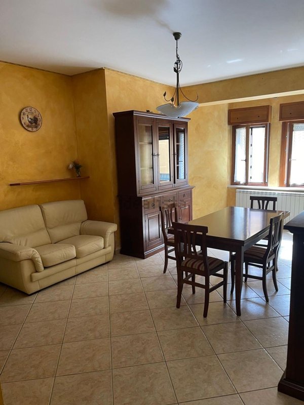 appartamento in affitto ad Avezzano