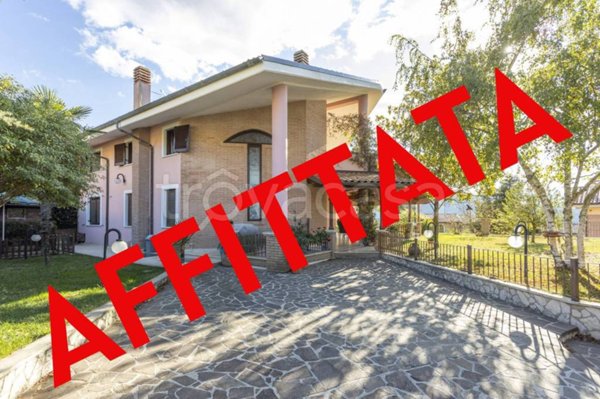 casa indipendente in affitto ad Avezzano