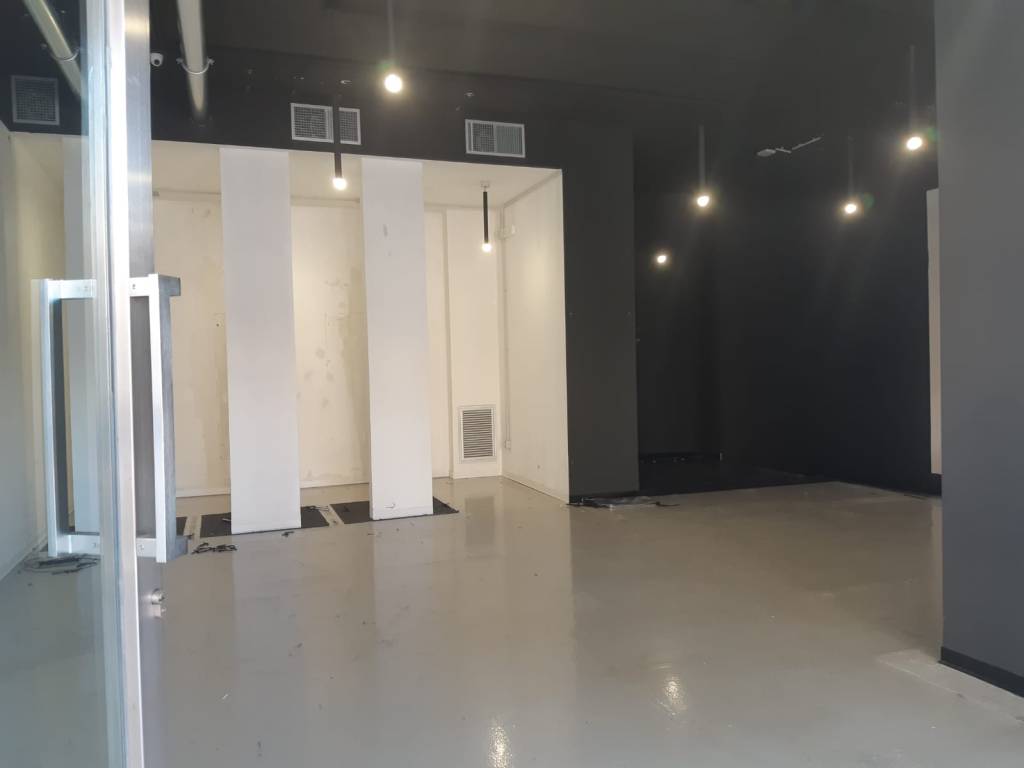 negozio in affitto ad Avezzano