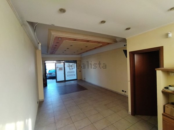 locale commerciale in affitto ad Avezzano