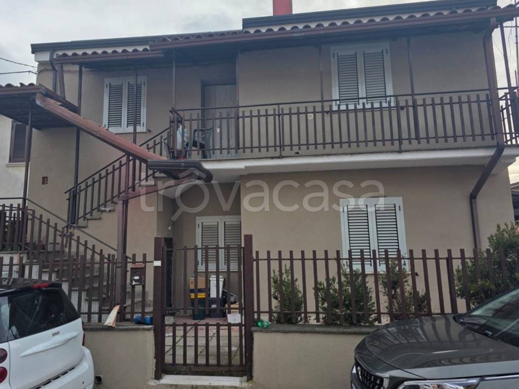 appartamento in affitto ad Avezzano in zona Via Nuova