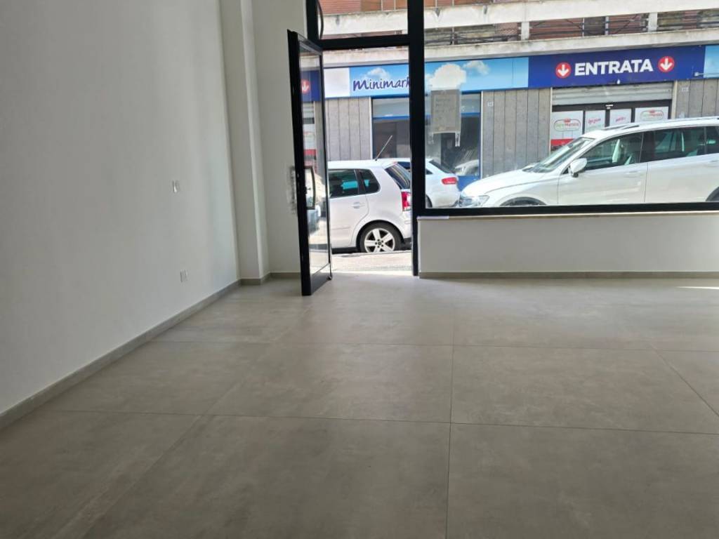 ufficio in affitto ad Avezzano