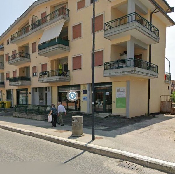 locale di sgombero in affitto ad Avezzano