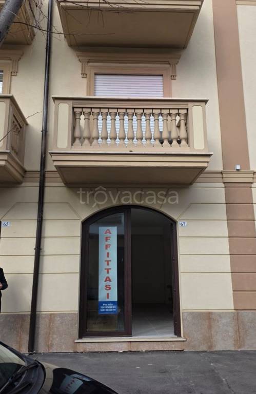 negozio in affitto ad Avezzano