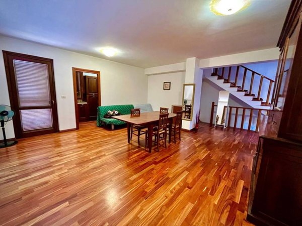 casa indipendente in affitto ad Avezzano