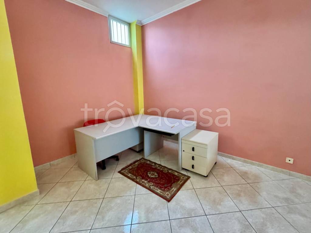 negozio in affitto ad Avezzano