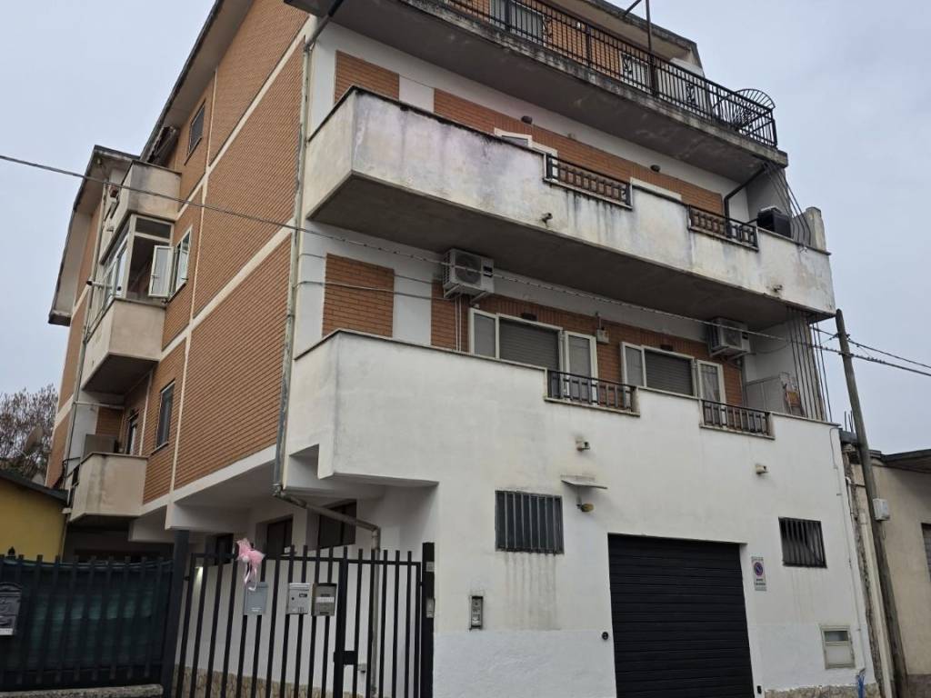 appartamento in affitto ad Avezzano