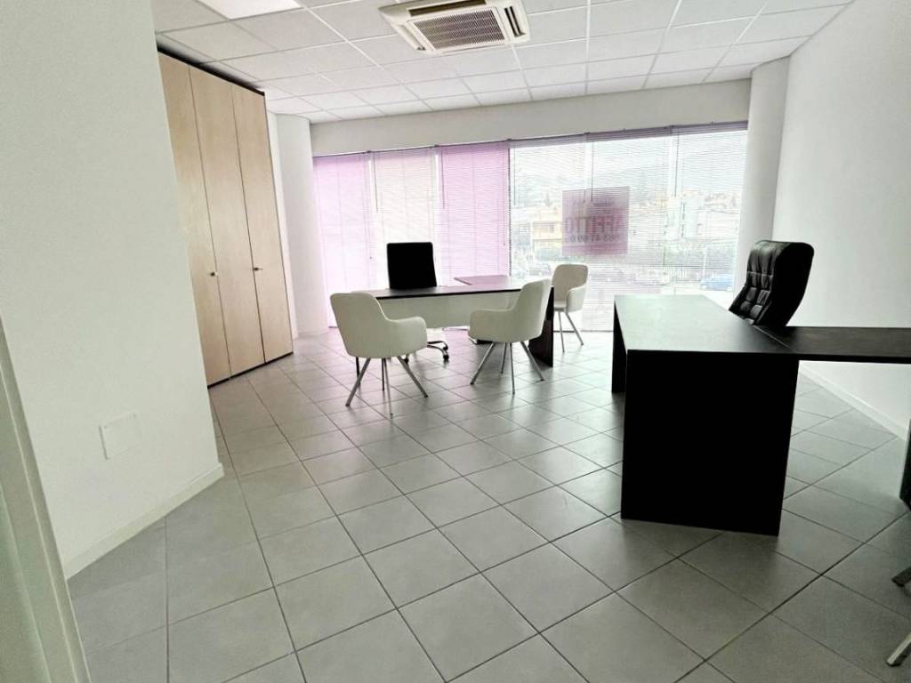 ufficio in affitto ad Avezzano