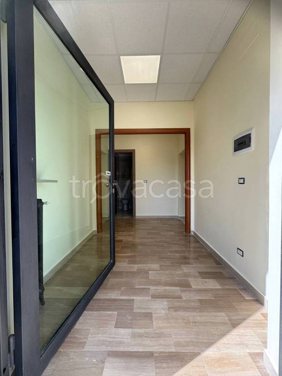 negozio in affitto ad Avezzano