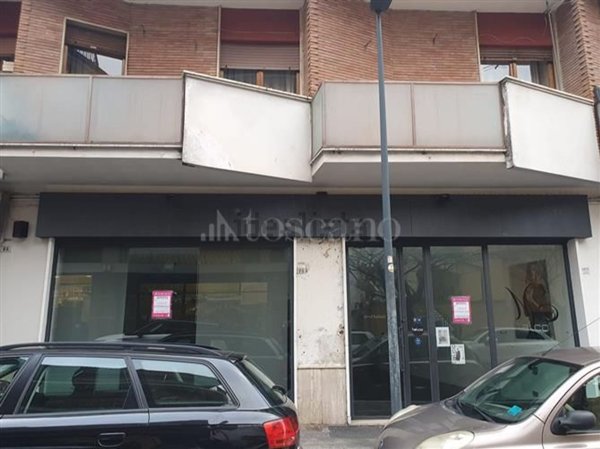 locale commerciale in affitto ad Avezzano