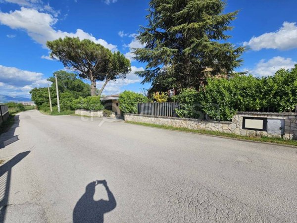 casa indipendente in affitto ad Avezzano