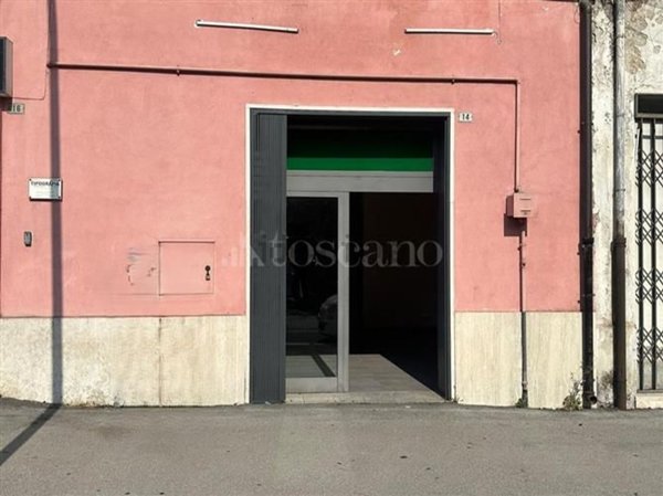 locale commerciale in affitto ad Avezzano