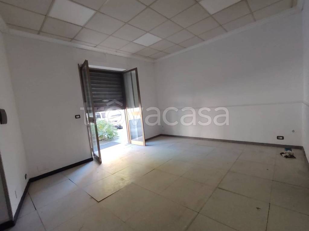 negozio in affitto ad Avezzano