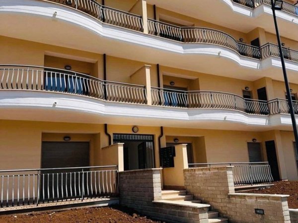appartamento in affitto ad Avezzano in zona Caruscino
