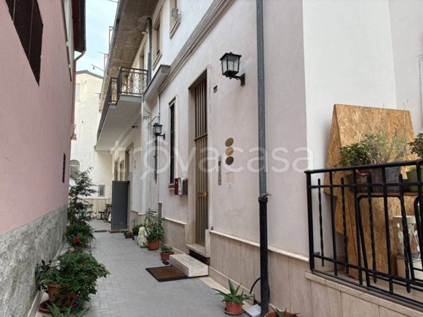ufficio in affitto ad Avezzano