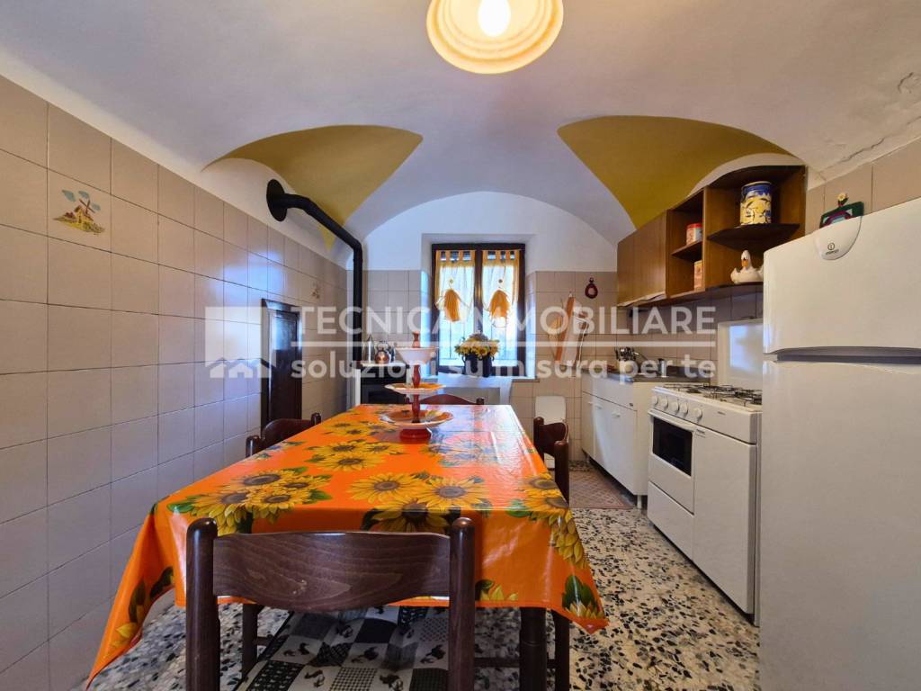 appartamento in affitto a Monastero di Vasco in zona Vasco