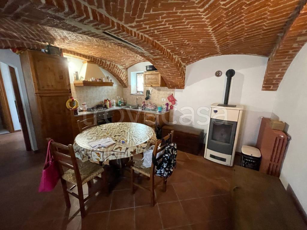 appartamento in affitto a Monastero di Vasco in zona Vasco