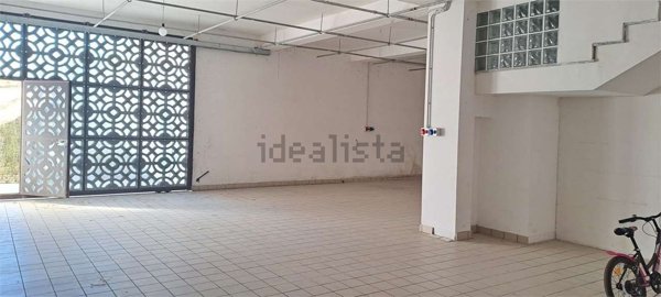 locale di sgombero in affitto a Castel di Sangro