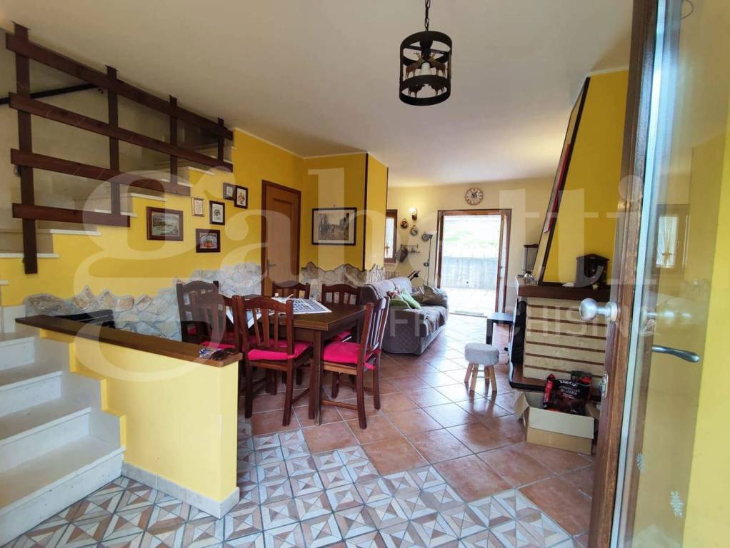 casa indipendente in affitto a Castel di Sangro