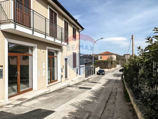 negozio in affitto a L'Aquila in zona San Sisto