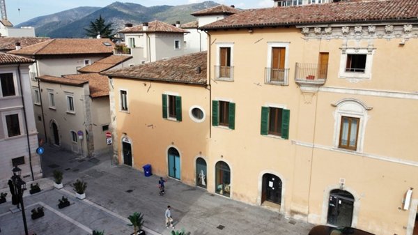 appartamento in affitto a L'Aquila in zona Centro Città