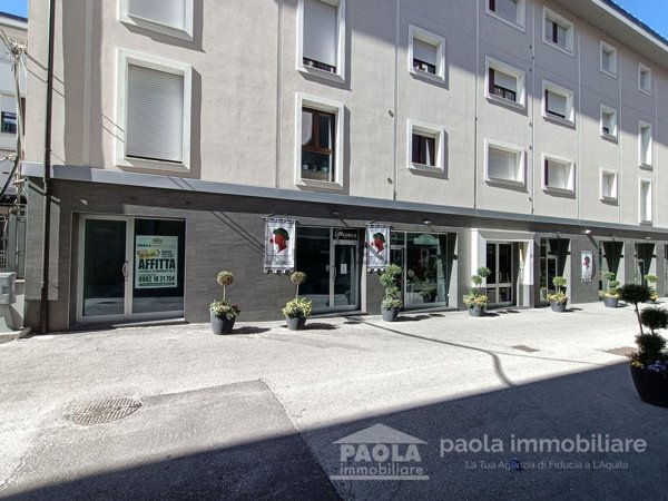 locale commerciale in affitto a L'Aquila in zona Centro Città