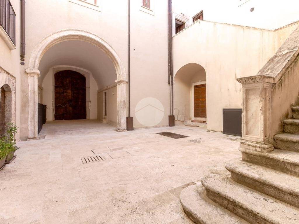 appartamento in affitto a L'Aquila in zona Centro Città