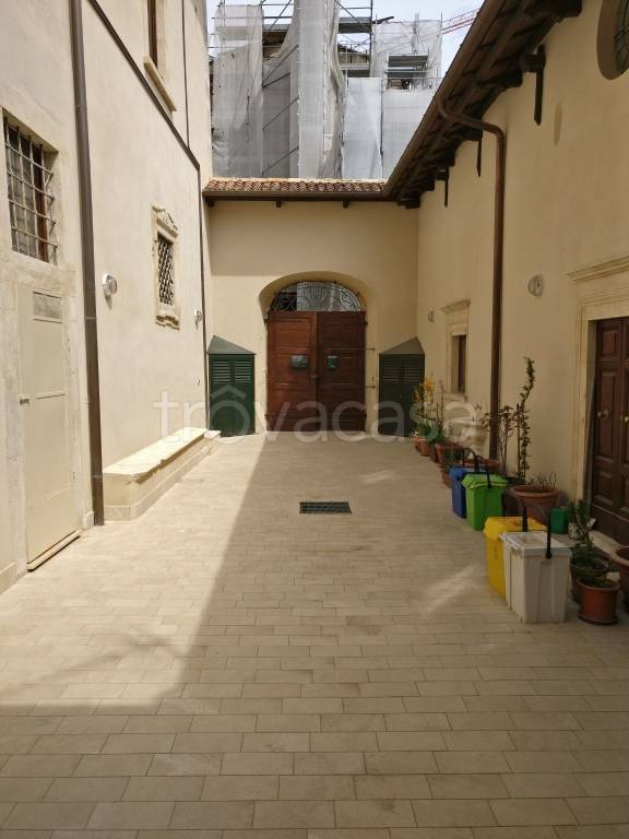 appartamento in affitto a L'Aquila in zona Centro Città
