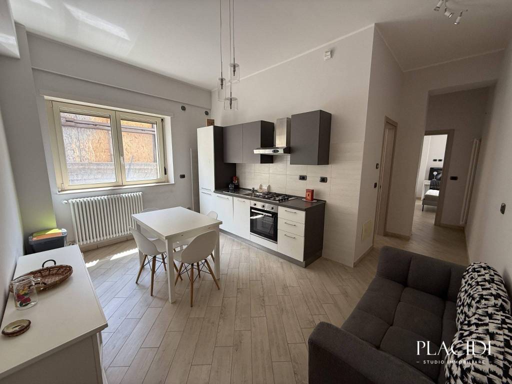 appartamento in affitto a L'Aquila in zona Centro Città