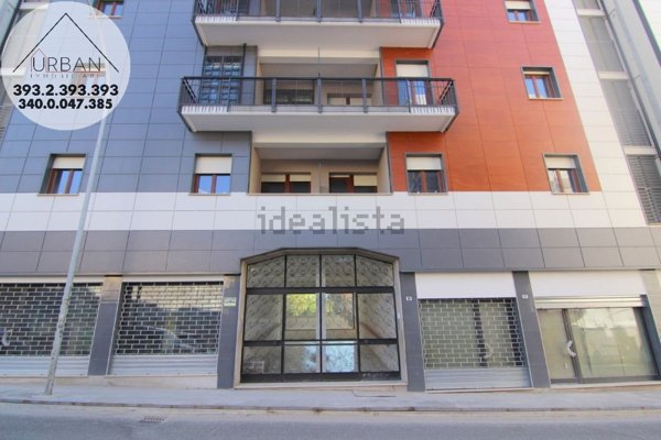 locale commerciale in affitto a L'Aquila in zona Centro Città