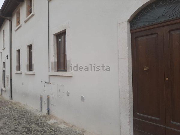 appartamento in affitto a L'Aquila in zona Centro Città