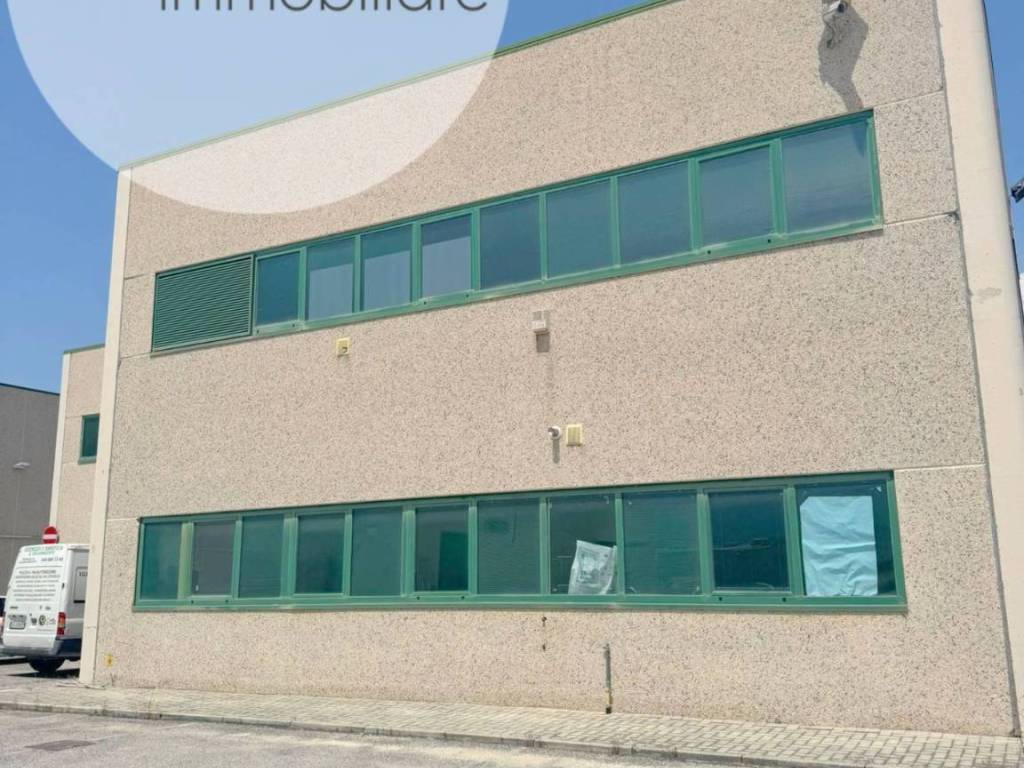 ufficio in affitto a L'Aquila in zona Monticchio/frazione Bagno