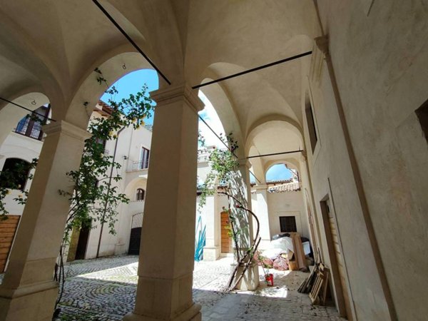 appartamento in affitto a L'Aquila in zona Centro Città