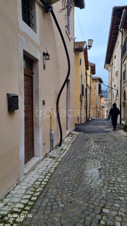 casa indipendente in affitto a L'Aquila in zona Centro Città