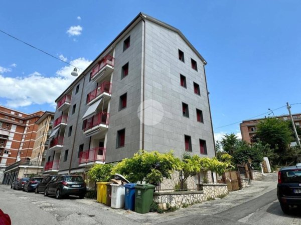 appartamento in affitto a L'Aquila in zona Torrione