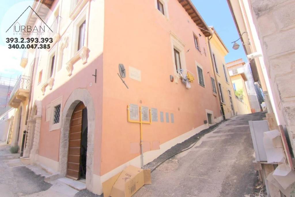 appartamento in affitto a L'Aquila in zona Centro Città