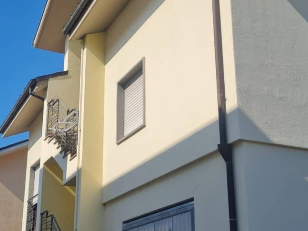 intera palazzina in affitto a L'Aquila in zona Coppito